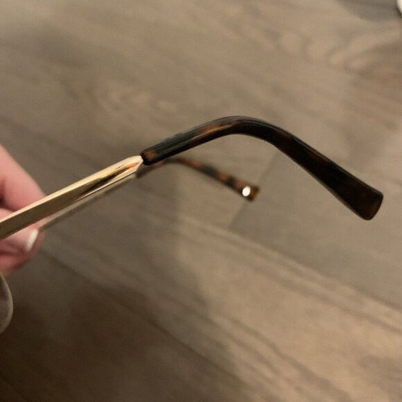 American Eagle Womens Brown Lens Gold Frame Aviator Sunglasses #12 - Picture 4 of 5